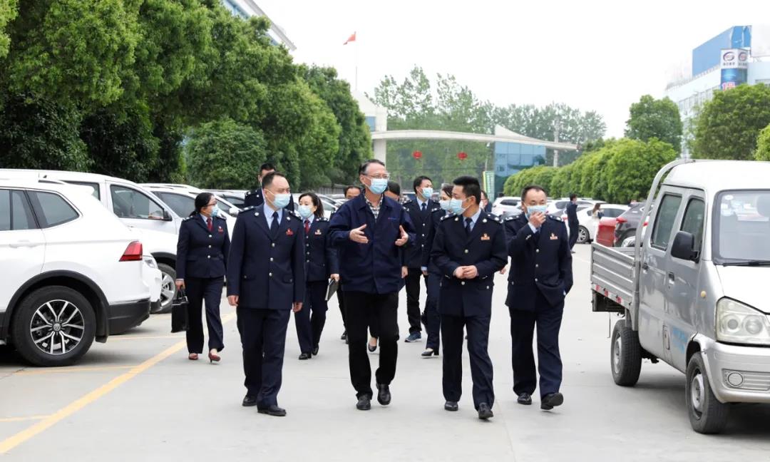 隨州市稅務局與程力汽車集團共同舉辦“減稅費優(yōu)服務，助復產促發(fā)展 ”