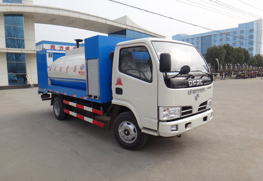 東風(fēng)4噸瀝青灑布車(chē)