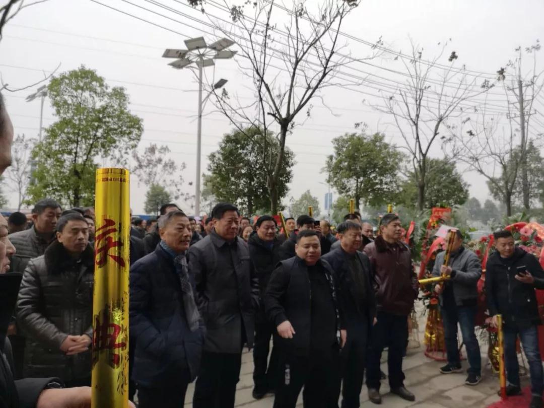 程力茶樓程力匯隆重開業(yè)，打造商業(yè)會(huì)談茶樓