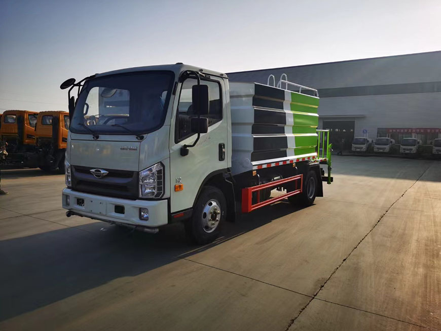 藍(lán)牌7.0方抑塵車(全國(guó)包上牌)